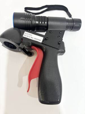 Handheld Ultraviolet Lamp Gun Type with Spot Diameter 15cm