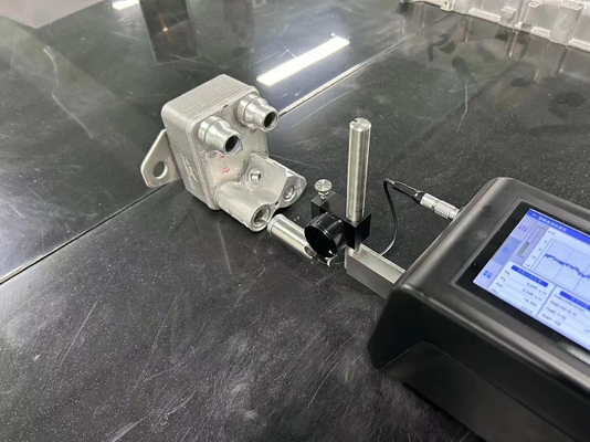 SRT-7300 Sıvılık dalgalılık testi Endüstriyel Yüzey Sıvılığı ve Profil Ölçüm Aracı