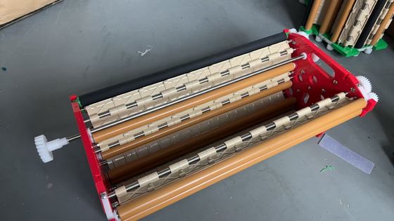 Kolay Taşınabilirlik NDT Film İşlemcisi En fazla 450 mm genişliği ve en az 50 × 100 mm film boyutu ile