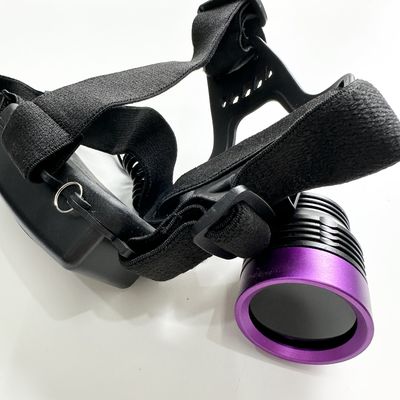 DG-3101S 90 Derece Yukarı ve Aşağı Düzenleme UV Kask Tipi Siyah Lamba 30 Orta Hayat Süresi LED 50mm Işınlanmış Alan