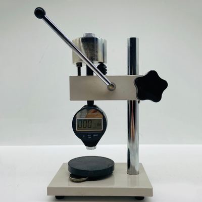 0-100HA ölçüm aralığı 0.1 çözünürlüklü ve DIN53505 standartları ile Dijital Kıyı Sertliği Testörü