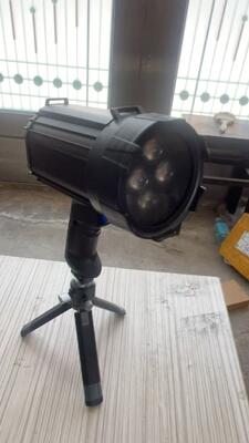 Stand El Şarj Tarzı LED-UV Lamba