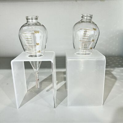 Goetz Graduated Centrifuge Tube 100 mL Capacity Pear-Shaped with Graduated Divisions